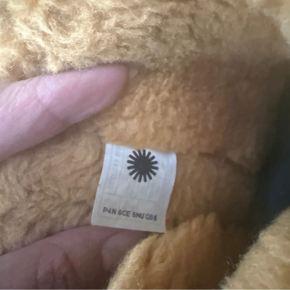 UGG BAILEY BOW RETRO SPOTS SWEET POTATO SUEDE WINTER WOMEN'S BOOTS SIZE US 8 - Picture 6 of 10